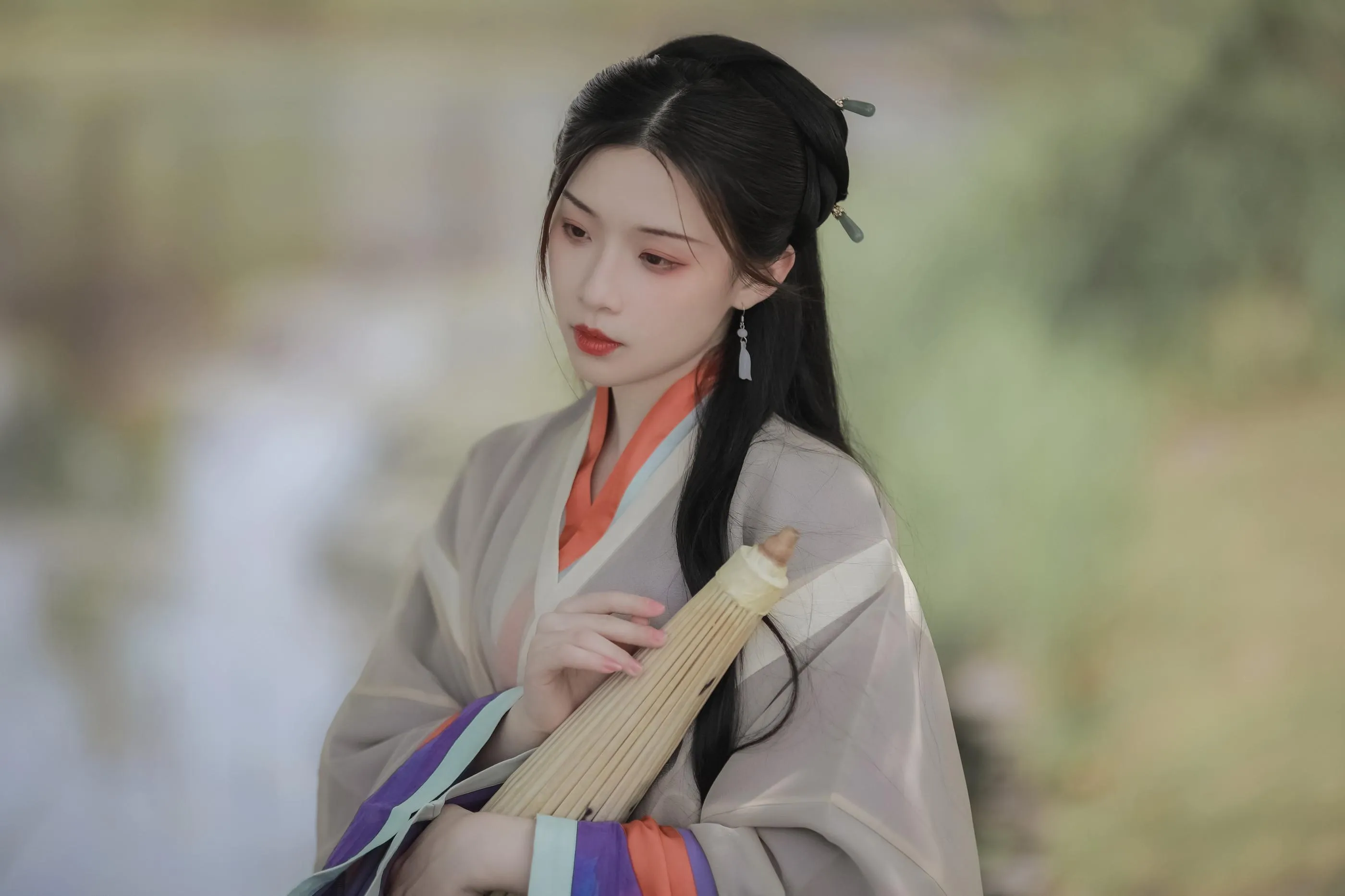 [艺图语] 2022.05.12 女儿吟 _喵喵家的小鱼干_ [22P]插图8